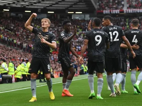 3 điểm sáng - tối của Arsenal sau trận Man Utd