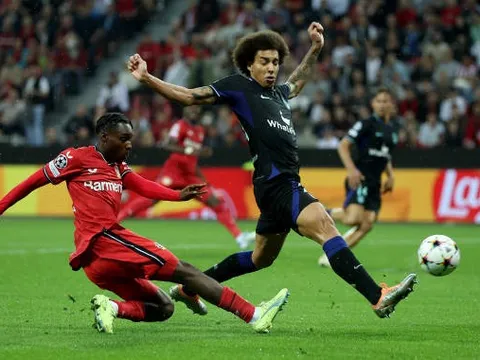 Tài năng 21 tuổi 'hủy diệt' Atletico Madrid trong vòng 21 phút