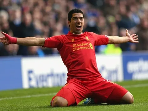 Tái hợp Suarez, Liverpool phải hy sinh "viên ngọc quý" nơi hàng công