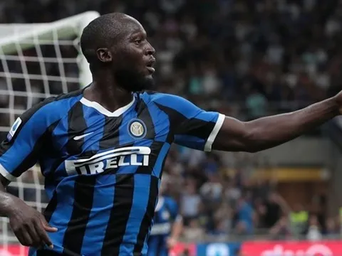 Ghi 9 bàn sau 11 trận, Lukaku vẫn bị “gã điên” chỉ trích