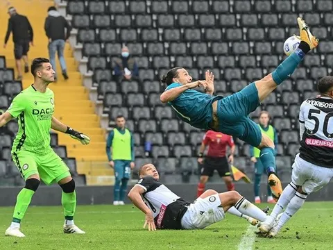 Ghi siêu phẩm bùng nổ Serie A, Ibrahimovic đăng tải thông điệp "một mũi tên trúng hai đích"