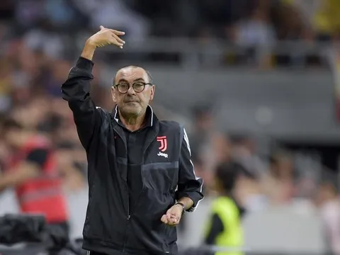 Gia cố trung tuyến, Juve mạnh tay giật "quái thú ngủ quên" của La Liga
