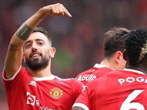Gia hạn hợp đồng, Fernandes hưởng lương cao thứ mấy tại Man Utd?