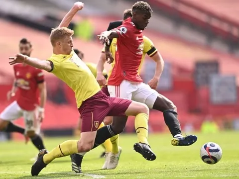 Giải mã lý do Paul Pogba bùng nổ, đại phá xứ sương mù cùng Man Utd