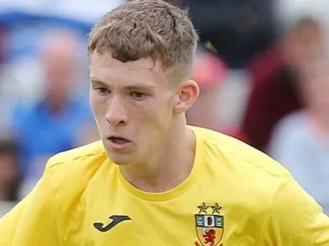 Giật "mồi ngon" trước mũi Tottenham, Chelsea muốn tạo nên "phi vụ lịch sử"