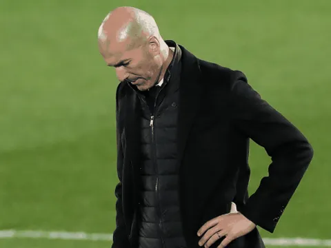 Giờ đây, tương lai Zidane tại Real phụ thuộc vào 2 yếu tố