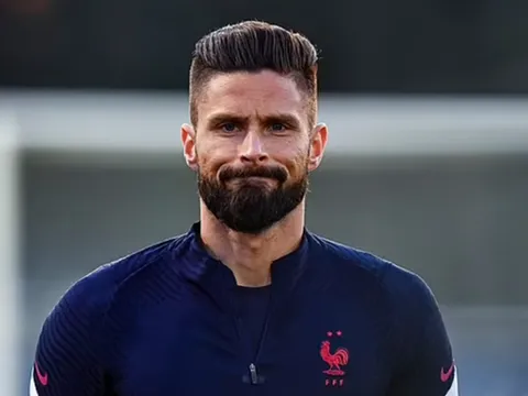 Giroud: "Tôi chưa bao giờ từ chối cơ hội khoác áo ĐTQG"