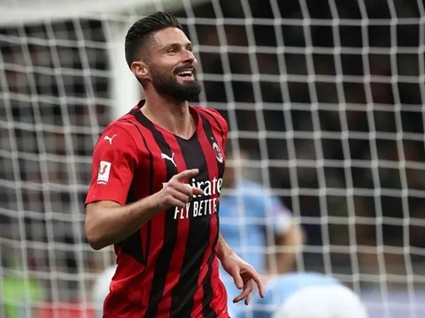 Giroud chấm dứt lời nguyền số 9 của Milan