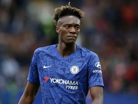 Giroud gây thất vọng, Lampard 'run rẩy' chờ ngày Abraham tái xuất