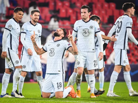 Giroud nổ súng phút bù giờ, Chelsea nín thở có 3 điểm trước Rennes