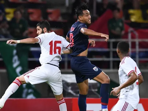 Giữa muôn trùng vây, UAE “hạ mình” đá phản công trước ĐT Việt Nam?