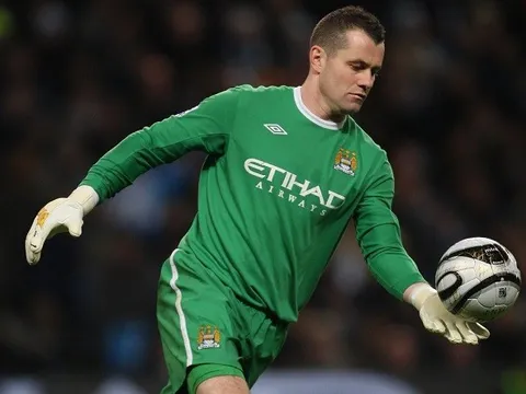Huyền thoại Man Utd và 4 thủ môn nổi tiếng từng khoác áo Man City