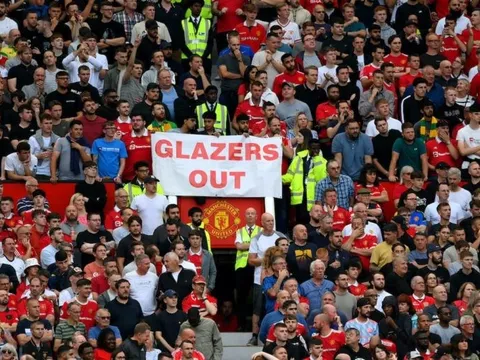 Cú sốc từ nhà Glazer dành cho Man Utd