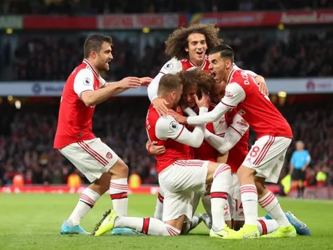 Góc Arsenal: Khủng hoảng nhân sự và sự rối loạn về mặt chiến thuật