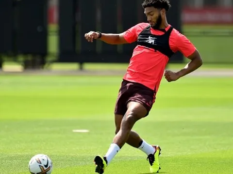 Gomez trở lại, 5 sao Liverpool vắng mặt