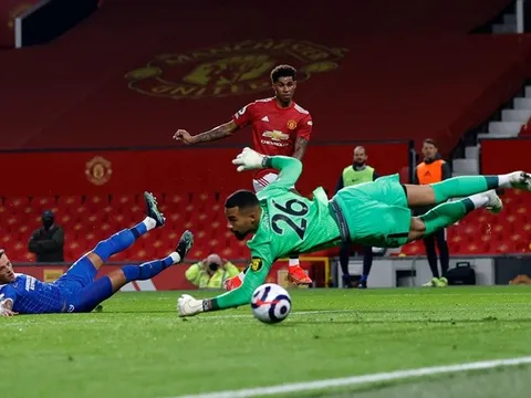 Thua Man Utd, HLV Brighton cay đắng nói thẳng lý do 'phơi áo' tại OTF