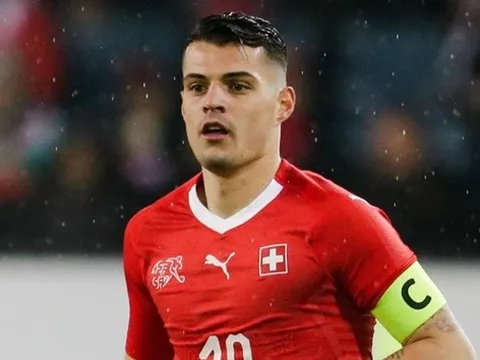 CĐV Arsenal: "Xhaka có lối chơi tương tự như Pirlo"