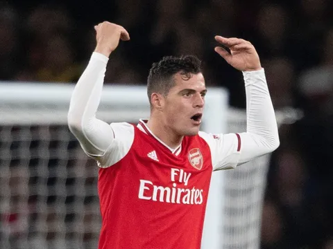Đây, thái độ đích thực của Xhaka với scandal rúng động Arsenal!