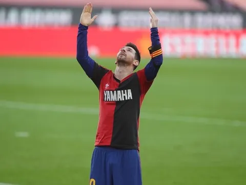 Griezmann khiến đối thủ đứng hình, Messi chốt hạ, Barca vùi dập Osasuna