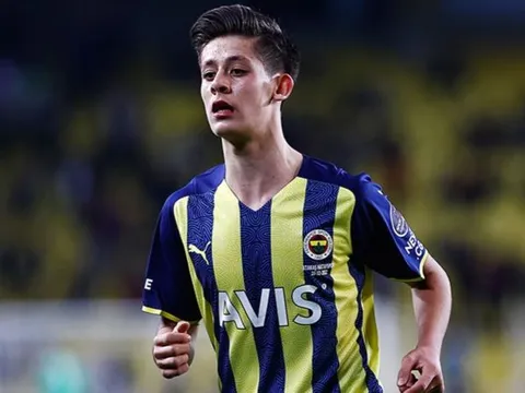 Arsenal chơi lớn, chấp nhận chi đậm cho sao mai 17 tuổi