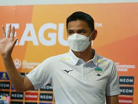 Kiatisuk: Bầu Đức muốn cầu thủ HAGL chơi bóng ở nước ngoài