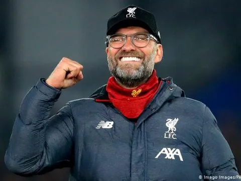 Klopp đã đúng, "số 9 rưỡi" lại xuất hiện trong trận thắng Leicester
