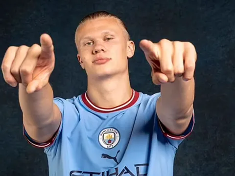 Carragher chỉ ra khác biệt Haaland đem đến cho Man City