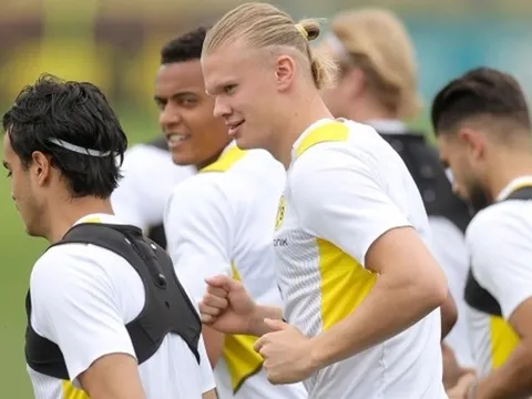 Haaland lần đầu lộ diện ở Dortmund sau thương vụ Man City