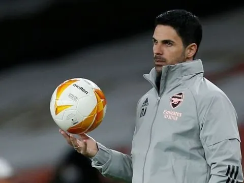 Hai điều Mikel Arteta sai và một đúng trong trận hòa Slavia