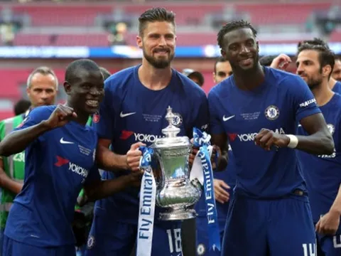 Hàng hớ 40 triệu euro quyết "dứt tình" với Chelsea
