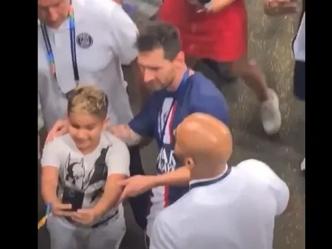 Hành động giúp Messi nhận điểm 10