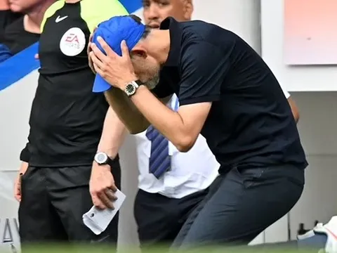 Hành động sốc của dàn sao Chelsea với Tuchel