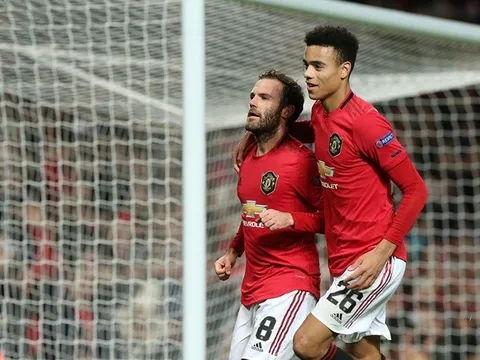 'Man Utd đã hoàn toàn thổi bay đối thủ của mình'