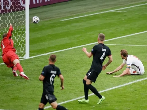 Harry Kane: “Là một tiền đạo, bạn phải luôn sẵn sàng cho cơ hội tiếp theo”