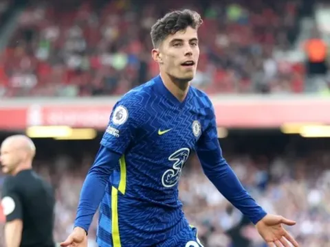 Havertz phát biểu về cú đánh đầu ngược thành bàn và thẻ đỏ của James