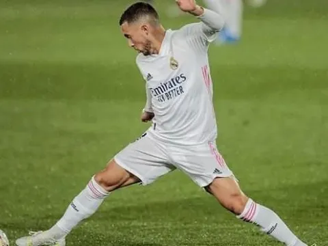 Eden Hazard từng 'bá đạo' thế nào ở Chelsea?