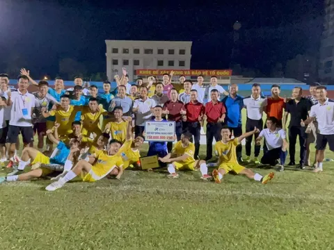 Hòa Bình FC lên hạng Nhất mùa giải 2023