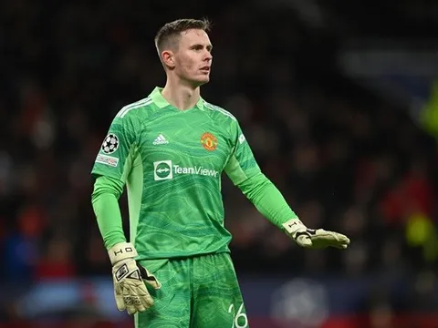 "Tôi ngạc nhiên vì Dean Henderson đến Nottingham"