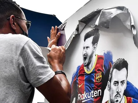 Hình ảnh đau lòng của Messi xuất hiện lần cuối ở Barca