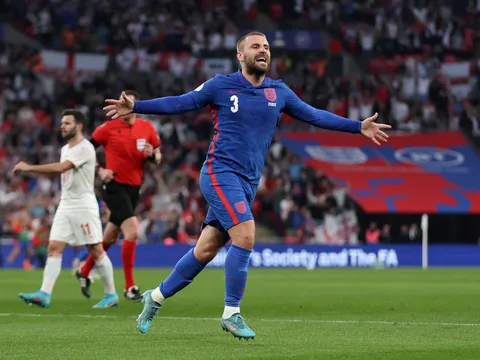 Hình ảnh khác biệt của Luke Shaw