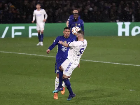 HLV Ancelotti: 'Benzema đang giỏi lên từng ngày'