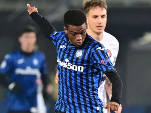 HLV Atalanta chê cả đội, khen mỗi Amad Traore