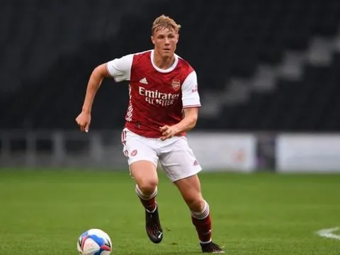 HLV Blackpool phát cuồng vì sao trẻ Arsenal