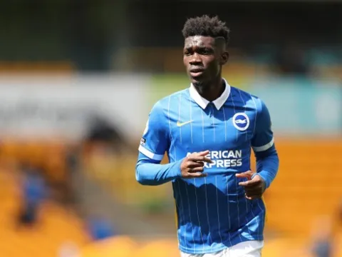 HLV Brighton mang tin vui về Yves Bissouma đến Arsenal