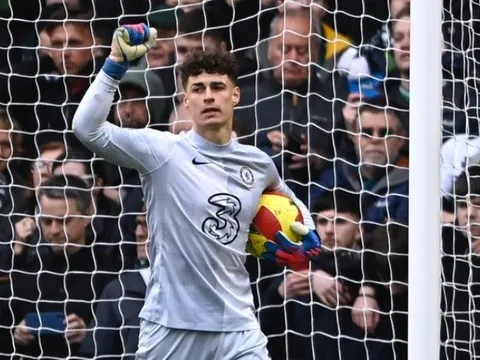 HLV Chelsea: "Thật khó khăn cho Kepa"