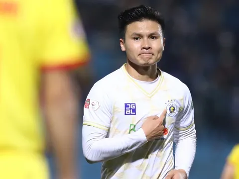 HLV CLB Thanh Hóa: 'Quang Hải hơi thừa cân, khó đi châu Âu'