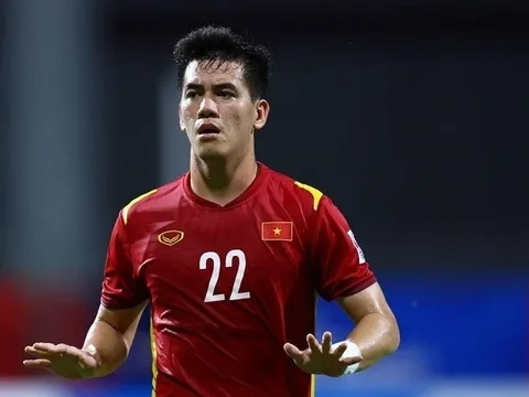 HLV đội Bình Dương: 'Tiến Linh đang mệt mỏi, lười di chuyển'