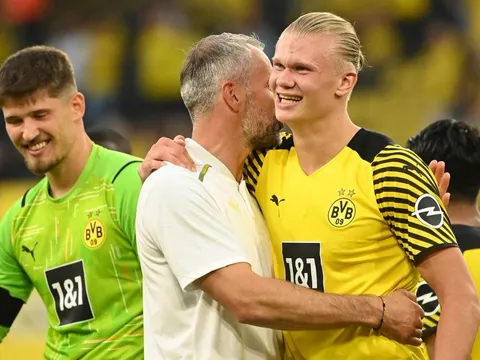 HLV Dortmund lên tiếng về tương lai của Haaland