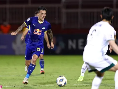 HLV Hàn Quốc: 'Cầu thủ phòng ngự HAGL cũng chơi tấn công tốt'