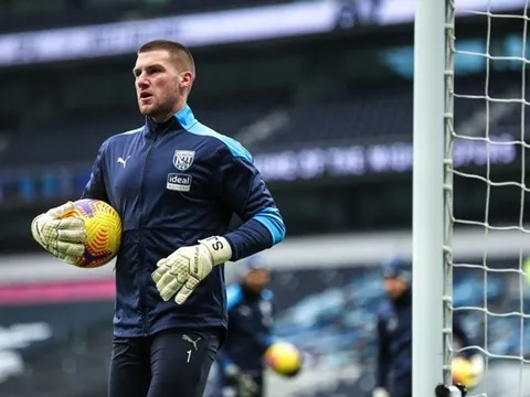 HLV lên tiếng, Arsenal thừa nước đục thả câu?